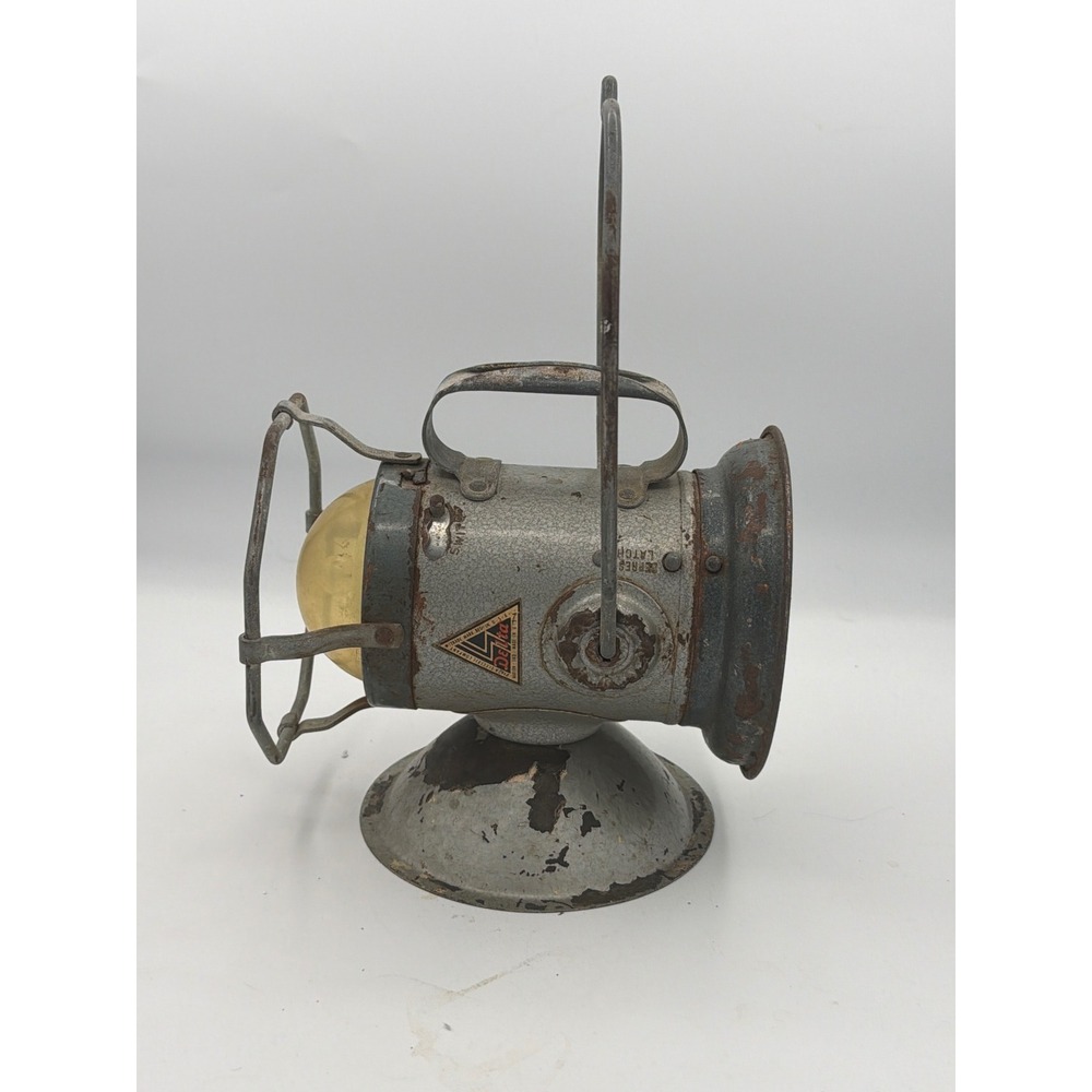 Vintage Delta Powerlite Electric Railroad Lantern Mid-Century Double Globe USA - Picture 2 of 6